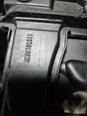Впускной коллектор 118301003R RENAULT