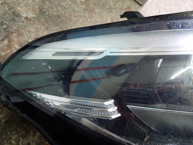 BMW 63117933338 Правая фара в наличии Ужгород