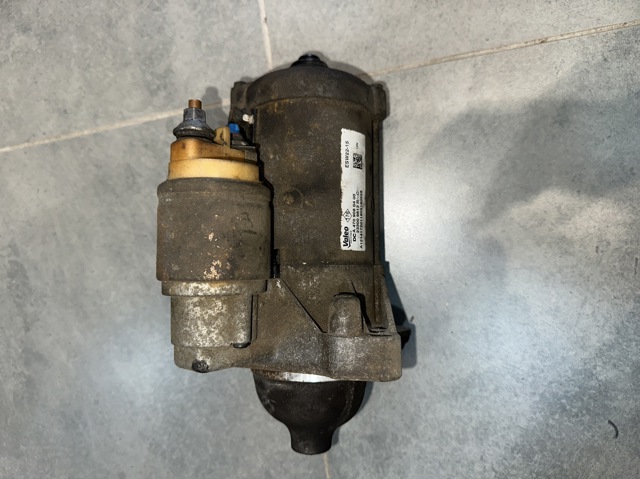 RENAULT 233009813R Стартер в наличии Кривой Рог