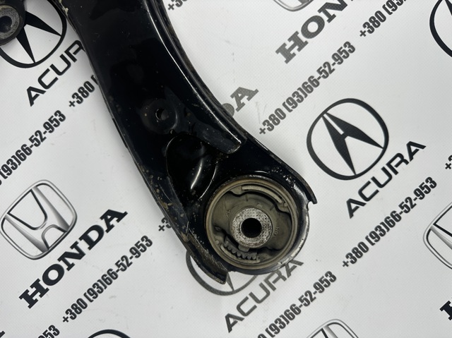 HONDA 51360T7WA00 Рычаг передней подвески нижний левый в наличии Кривой Рог