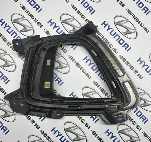 86525C5040 HYUNDAI Ободок (окантовка) фары противотуманной левой купить в Ужгород