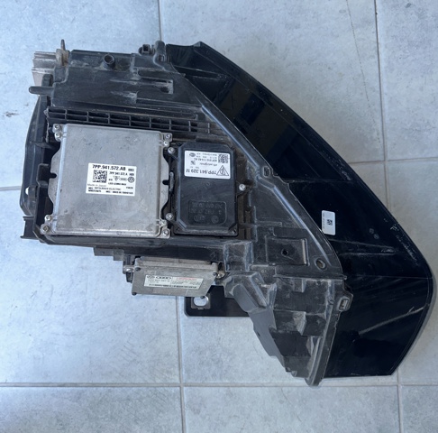 8U0941034B VAG купить в Николаев