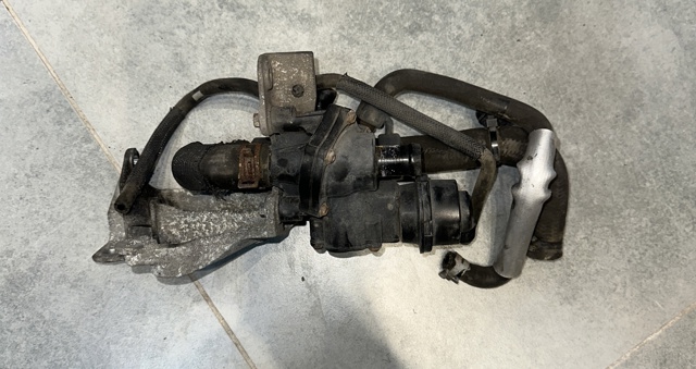 Регулирующий клапан охлаждающей жидкости 922304507R RENAULT