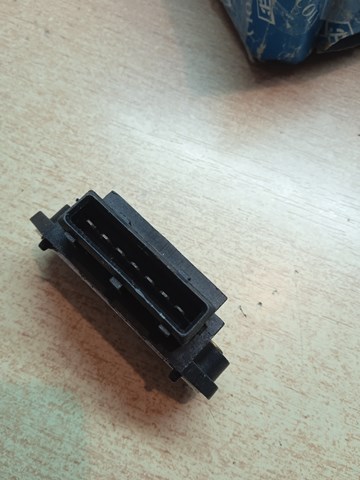 Модуль зажигания, коммутатор 594548 PEUGEOT