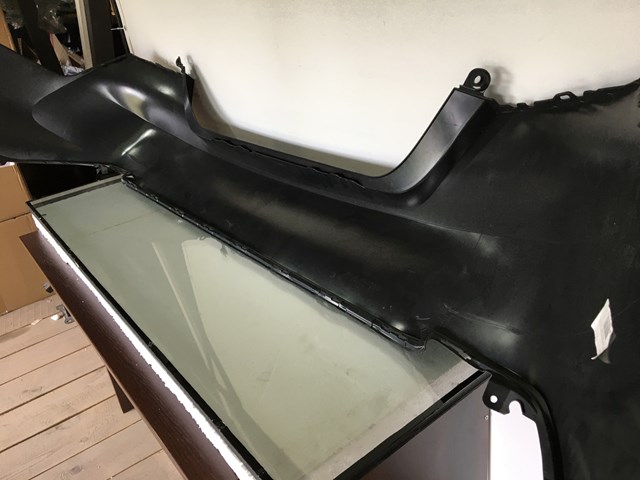 Задний бампер 5215933958 MARKET (OEM)