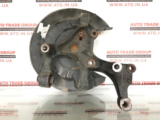 VAG 5C0505435B Цапфа задняя левая в наличии Полтава