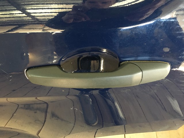 Ручка задней двери, наружная BB5Z7822404BA FORD