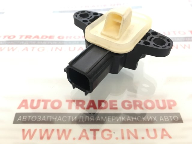 Датчик Айрбег передний DS7T14C676AA FORD