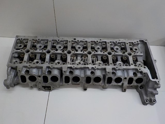 Головка блока цилиндров 11127812927 BMW