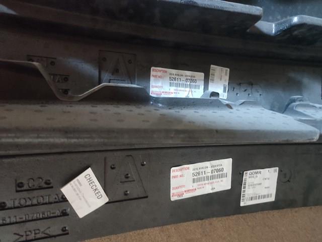 5261133060 TOYOTA Абсорбер (наполнитель) бампера переднего купить в Ирпень