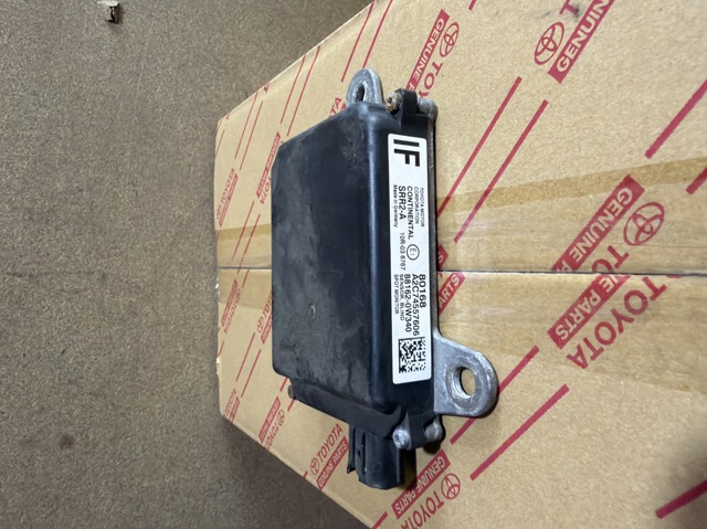 881620W340 TOYOTA купить в Львов