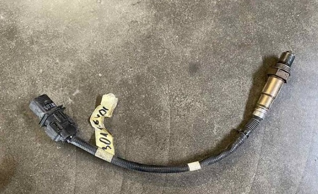 Лямбда-зонд, датчик кислорода 0281004157 BOSCH