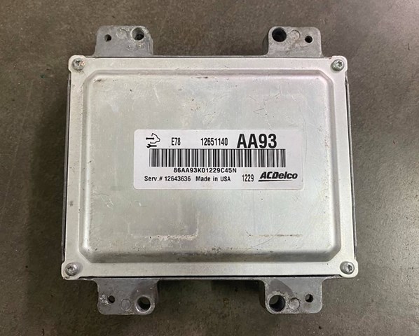 Мозги двигателя 12643636 GM
