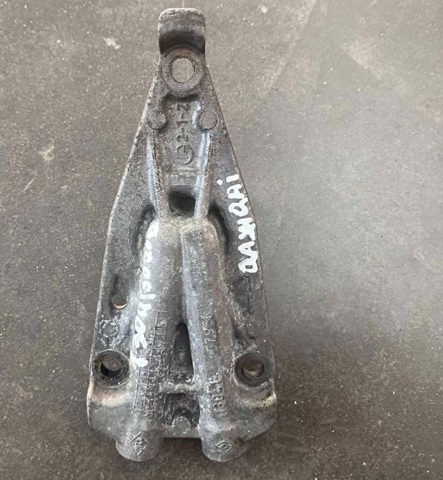 1304100Q0B NISSAN купить в Чернигов