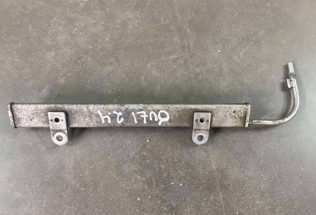 Рампа форсунок системы впрыска топлива 1465A090 MITSUBISHI