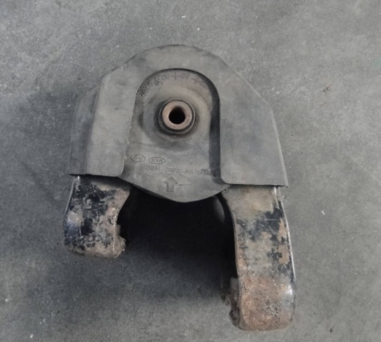 HYUNDAI 219303K050 Подушка (опора) двигателя задняя в наличии Черновцы