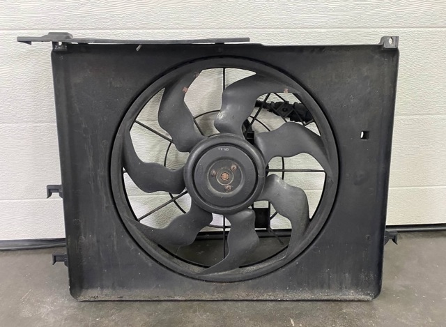 253803K728 HYUNDAI Диффузор радиатора охлаждения, в сборе с мотором и крыльчаткой купить в Сумы