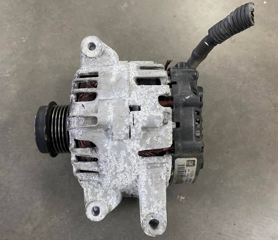 Автомобильный генератор 2605323A VALEO