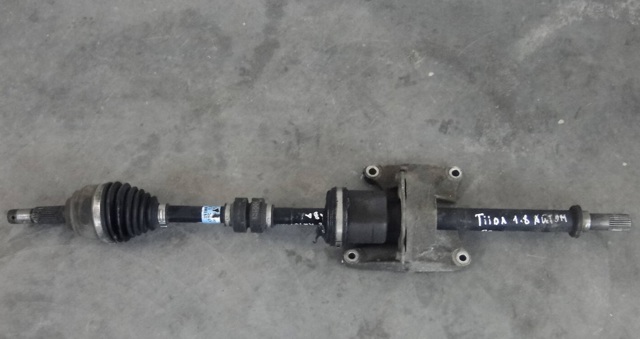 Привод передний правый 39100EL005 NISSAN