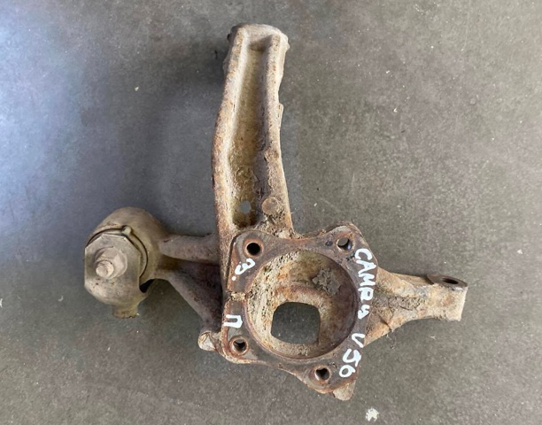 Цапфа поворотного кулака 4230506100 TOYOTA