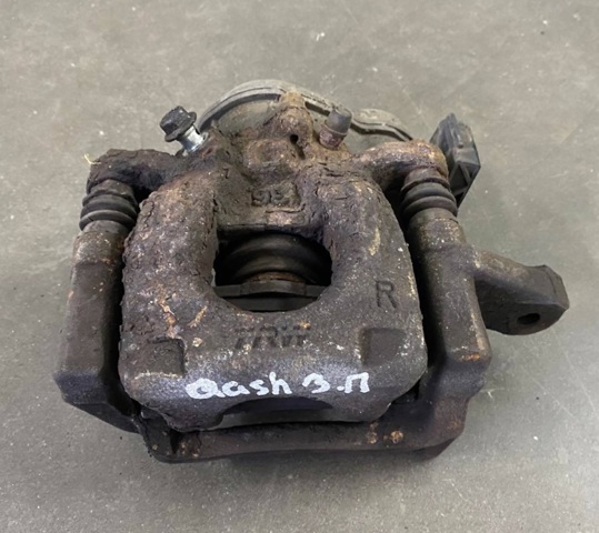 Задний правый суппорт 440014EA0A NISSAN
