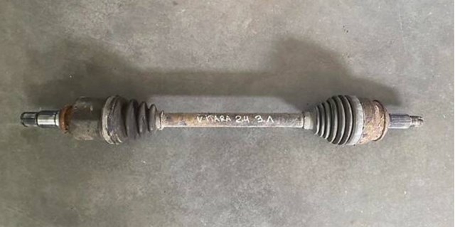 SUZUKI 4410679K20 Полуось задняя левая в наличии Павлоград