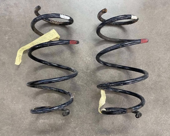 Пружина передней подвески 4813102B00 TOYOTA