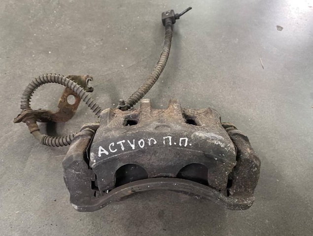 Суппорт тормозной, передний, правый 4814009150 SSANG YONG