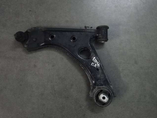 Рычаг передней подвески нижний левый 51783057 FIAT