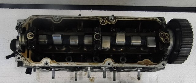 Головка блока в сборе c распредвалами Fiat Linea