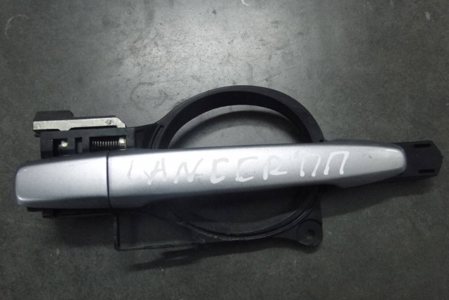 Ручка задней двери наружная 5716A014HC MITSUBISHI
