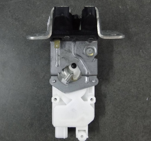 Замок крышки багажника 5808A087 MITSUBISHI