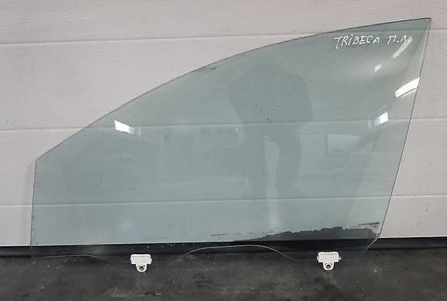 SUBARU 61011XA03A9E Стекло двери передней левой в наличии Черкассы