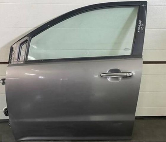 SSANG YONG 6201134104 Дверь передняя левая в наличии Ирпень