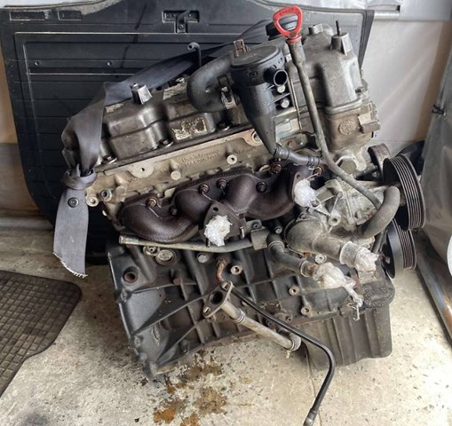 664951 Ssang Yong