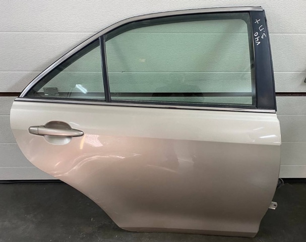 Дверь задняя, правая Toyota Camry 6