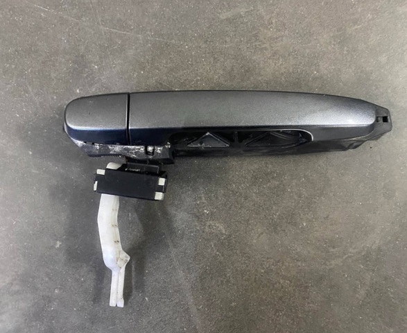 TOYOTA 6921142010 Ручка двери задней наружная правая в наличии Каменское