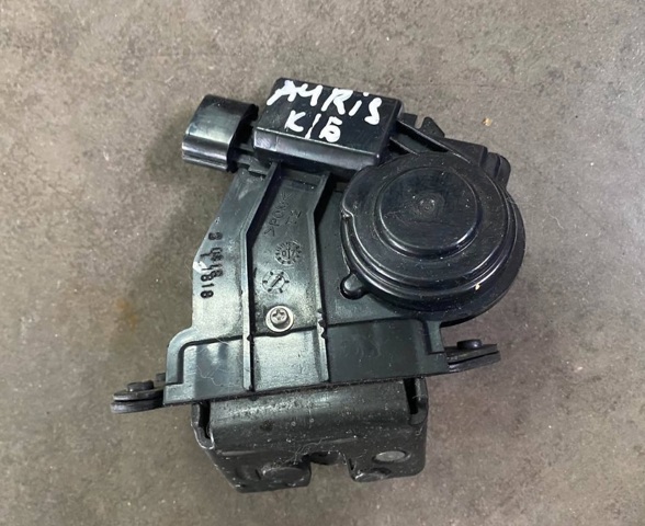 Замок крышки багажника 6935002080 TOYOTA