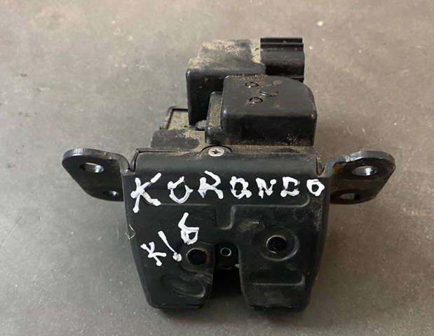 SSANG YONG 7141034001 Замок багажника в наличии Кривой Рог