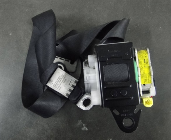 7321012A70C2 TOYOTA Ремень безопасности купить в Чернигов