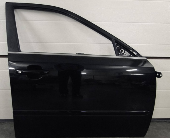 Пассажирская передняя дверь 760042G010 HYUNDAI