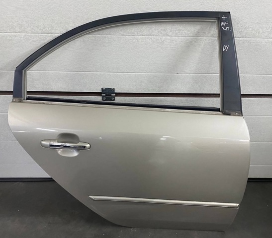 Задняя правая дверь 770043K010 HYUNDAI