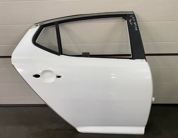 Задняя правая дверь 770044C000 HYUNDAI