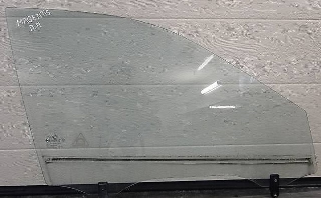 824202G000 HYUNDAI Стекло двери передней правой купить в Житомир