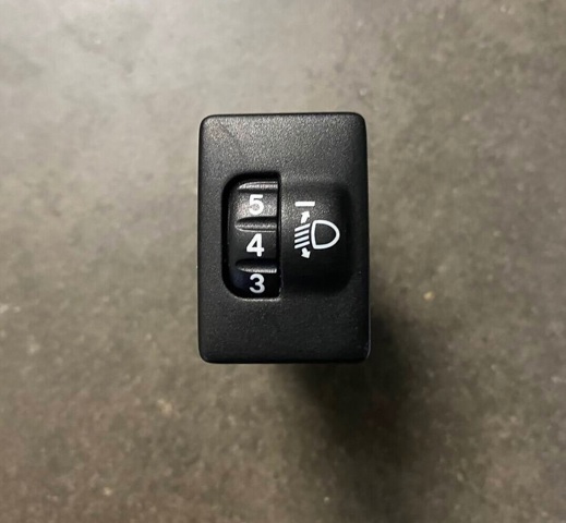 8415202080 TOYOTA Кнопка (регулятор) корректора фар купить в Черновцы