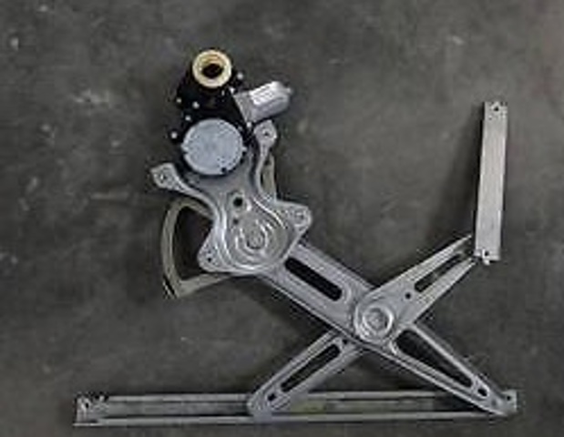 Мотор стеклоподъемника двери передней, правой 857100D100 TOYOTA
