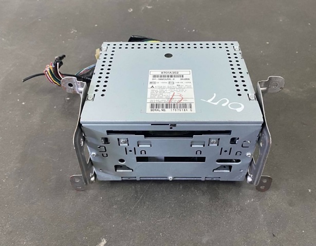 Заводская магнитола 8701A352 MITSUBISHI