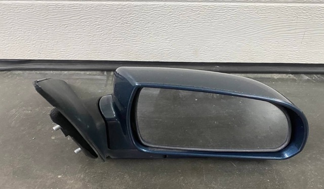 Боковое зеркало заднего вида правое Hyundai Sonata 5