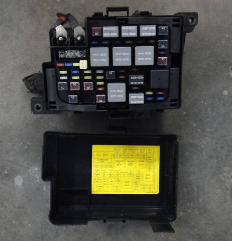 Коробка предохранителей 919502G740 HYUNDAI