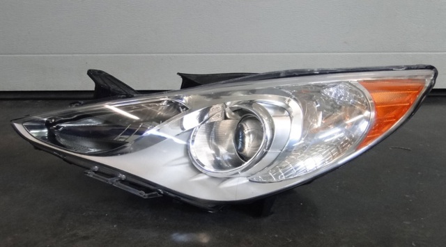 921013Q000 HYUNDAI Фара левая купить в Днепр